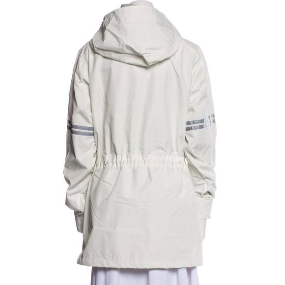 ❤️Canada Goose Puffer Coat❤️ - Picture 2 of 3